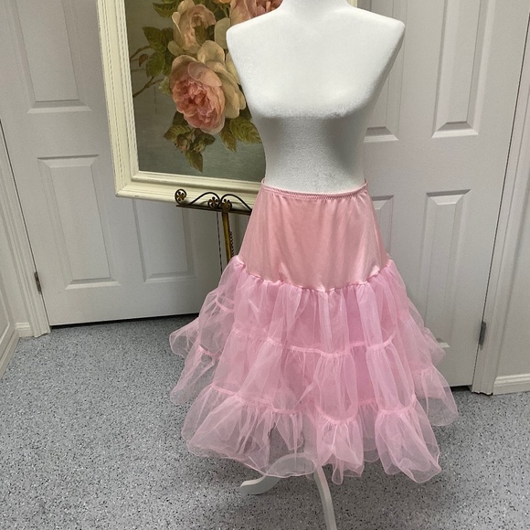 Vintage Pink Petticoat/ Crinoline Skirt - Picture 1 of 4
